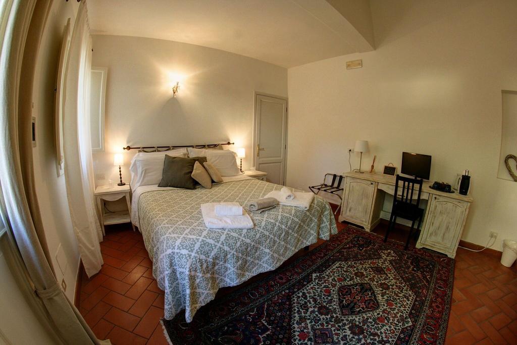 Cosy House Bed & Breakfast Флоренция Стая снимка
