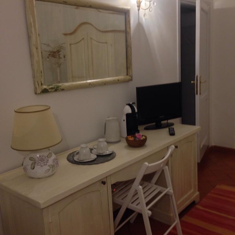 Cosy House Bed & Breakfast Флоренция Стая снимка