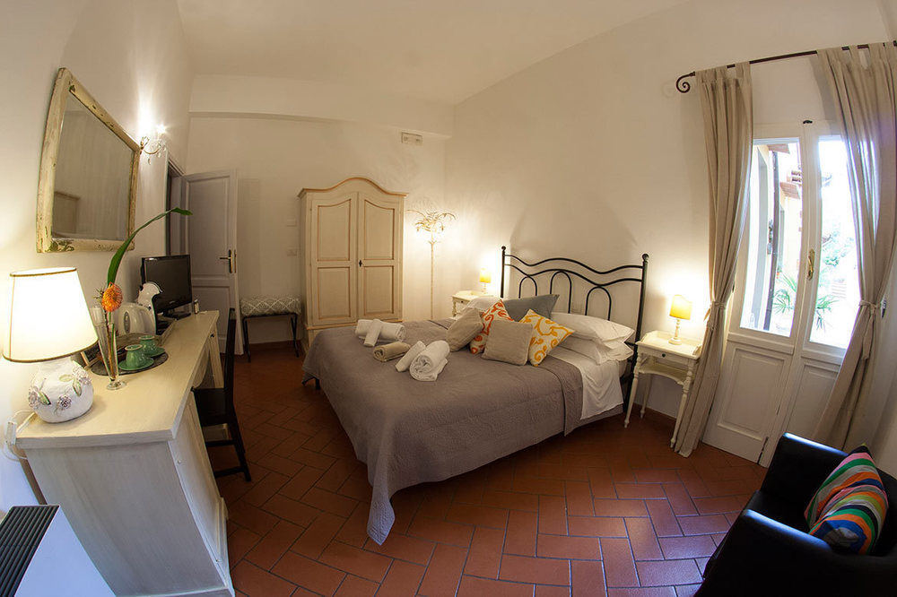 Cosy House Bed & Breakfast Флоренция Екстериор снимка